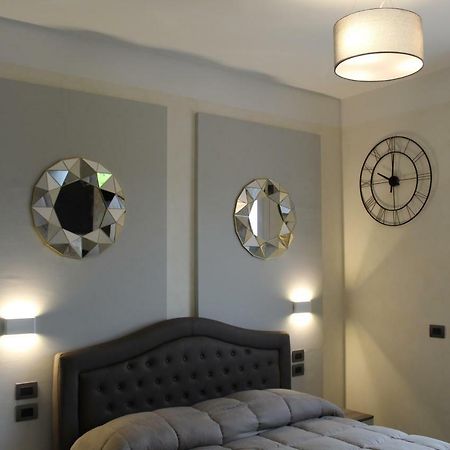 Villa Martina Luxury Rooms Desenzano del Garda Exteriér fotografie